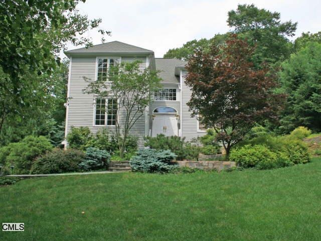 4 Fernwood Rd, Westport, CT 06880 - photo 1
