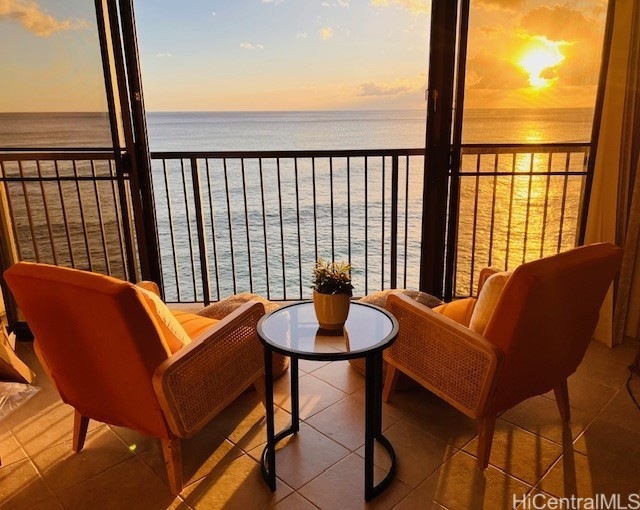 Hawaiian Princess Makaha unit 905, Waianae, HI 96792 - photo 1