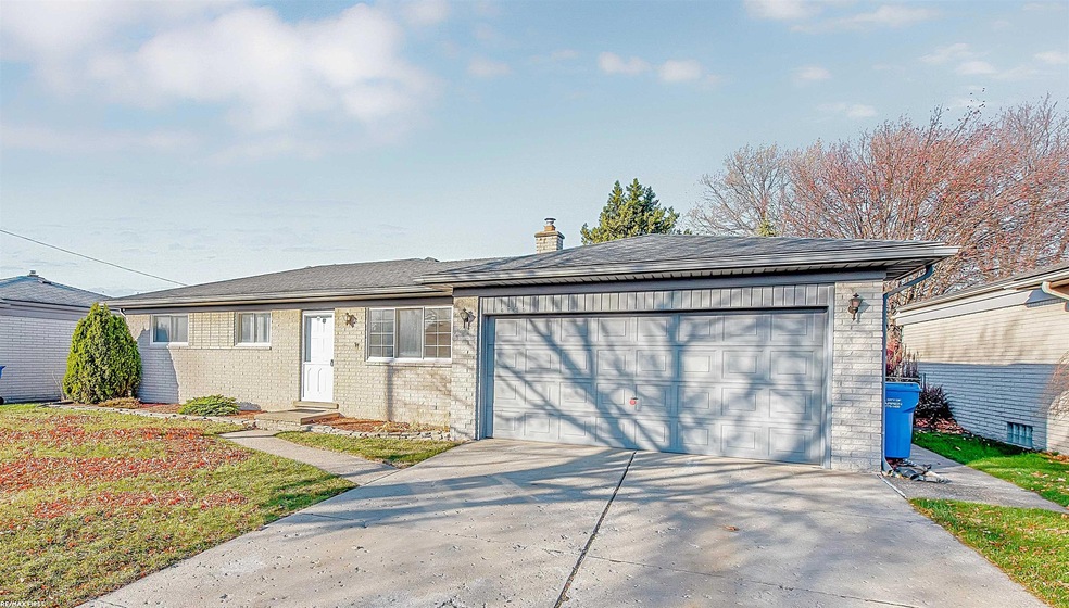 13763 Grey Ave, Warren, MI 48089 - photo 1