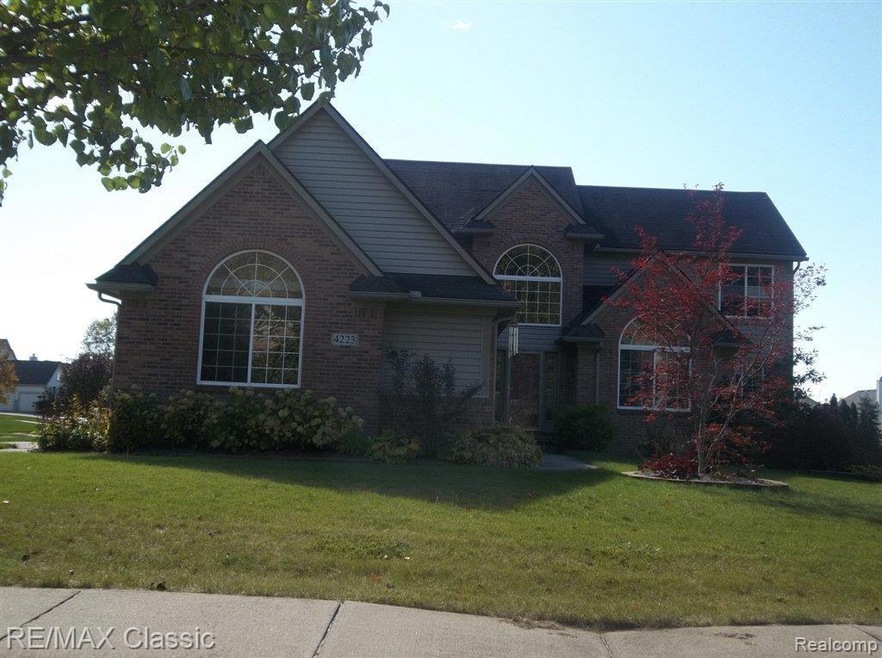 4223 Delphine, Wixom