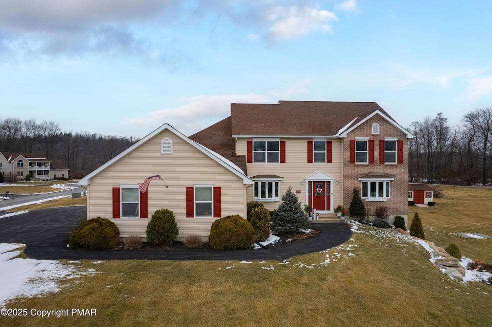 200 Bellis Ct, Stroudsburg, PA 18360 - photo 1