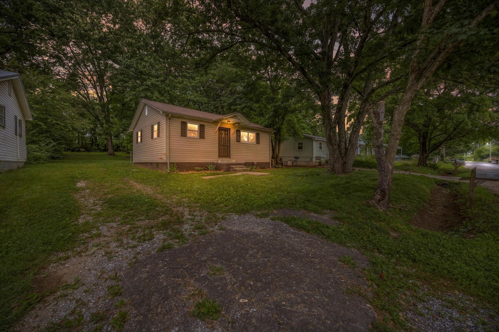For Sale $190,000 • Co-Listing Agent