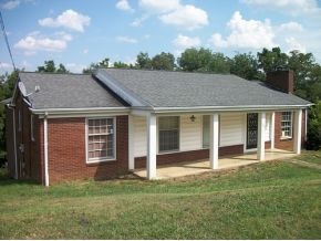 1000 Ridgefield Cir, Johnson City, TN 37601 - photo 1