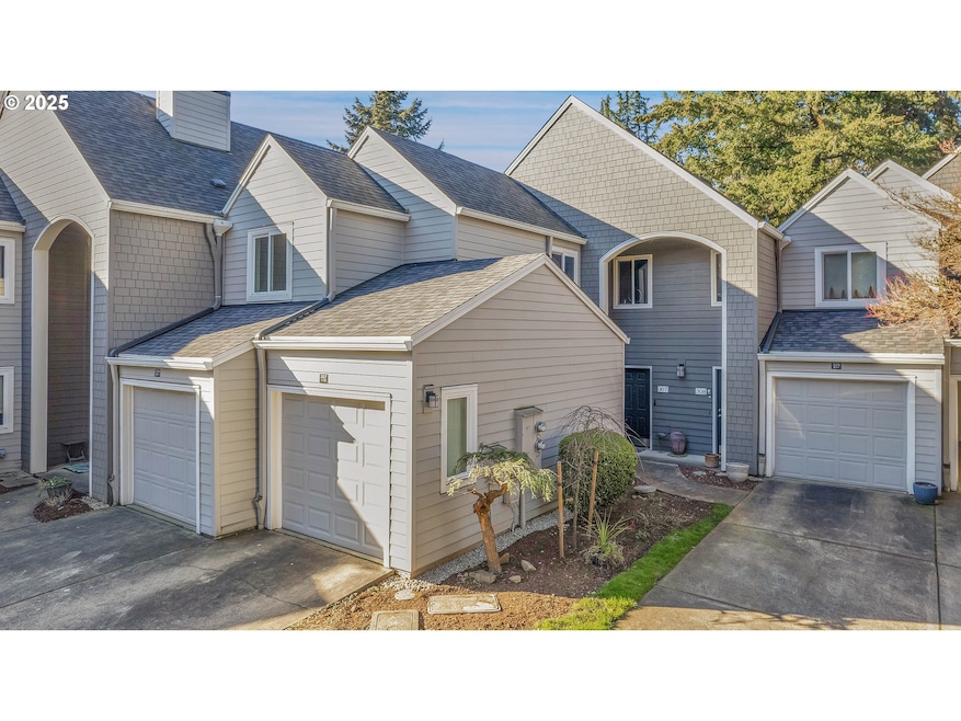 5225 Jean Rd unit 307, Lake Oswego, OR 97035 - photo 1