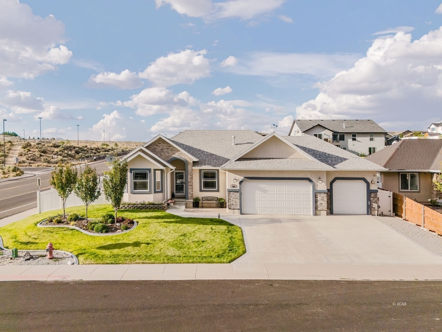 658 Cortney Dr, Elko, NV 89801 - photo 1