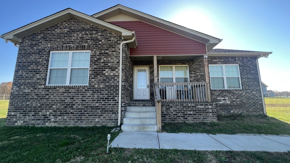 126 Breanna Blvd, Portland, TN 37148 - photo 1