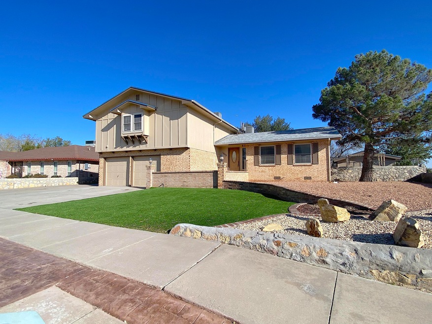 1600 Larry Wadkins Dr, El Paso, TX 79936 - photo 1