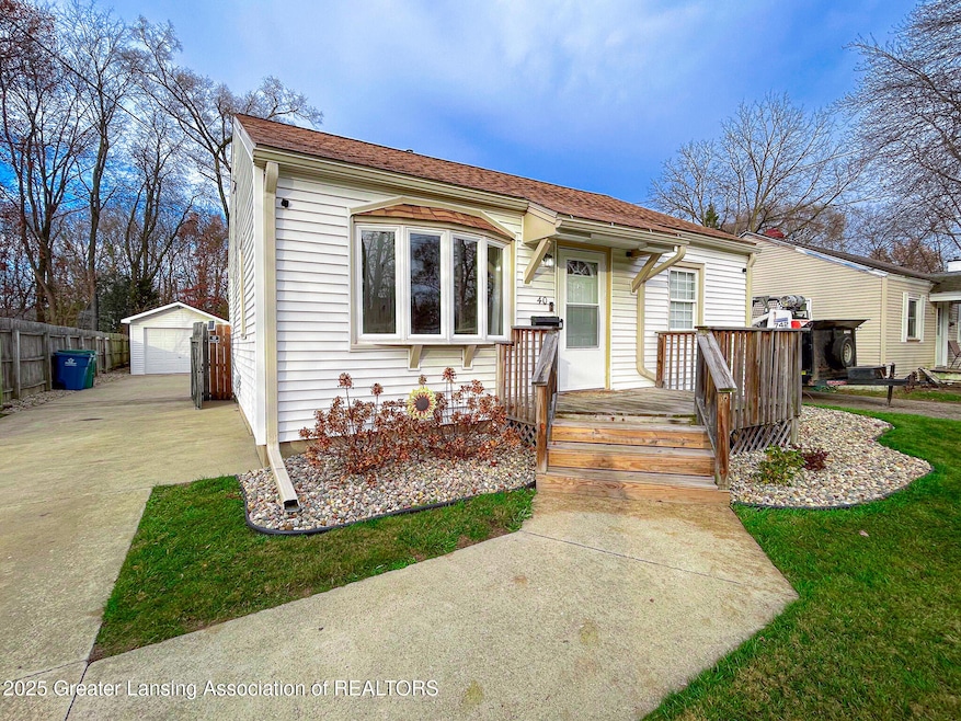 40 Shellenberger Ave, Battle Creek, MI 49037 - photo 1