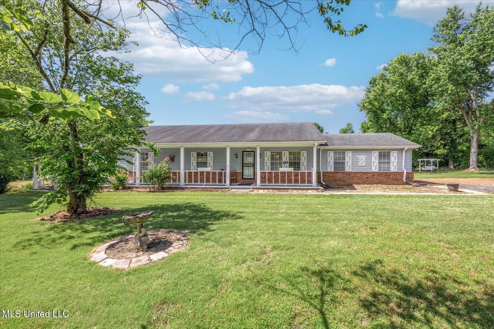03-02-2241878ah-2185 Plum Point Rd