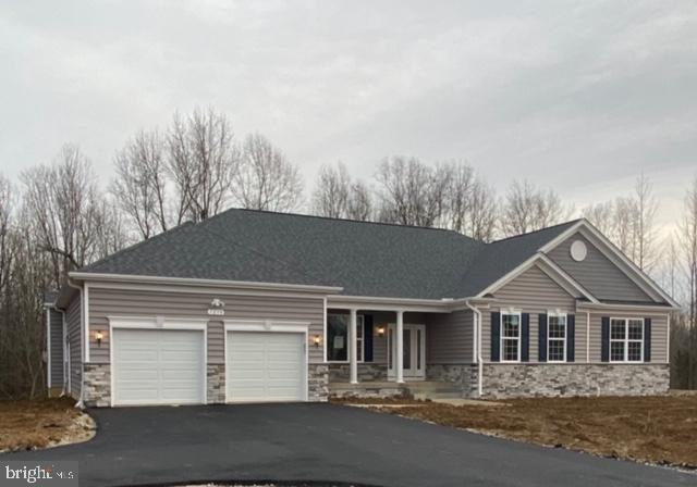 7258 Filly Ct, Hughesville, MD 20637 - photo 1