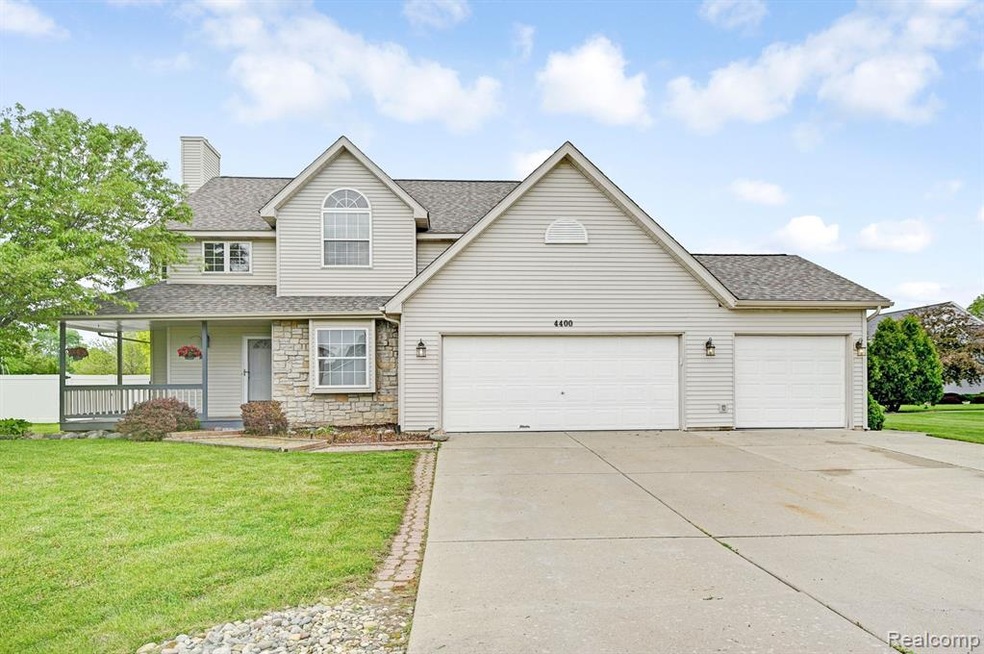4400 Maple Pointe Trl