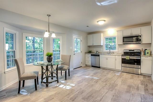 6602 Mason Valley Dr, North Chesterfield, VA 23234 - photo 1