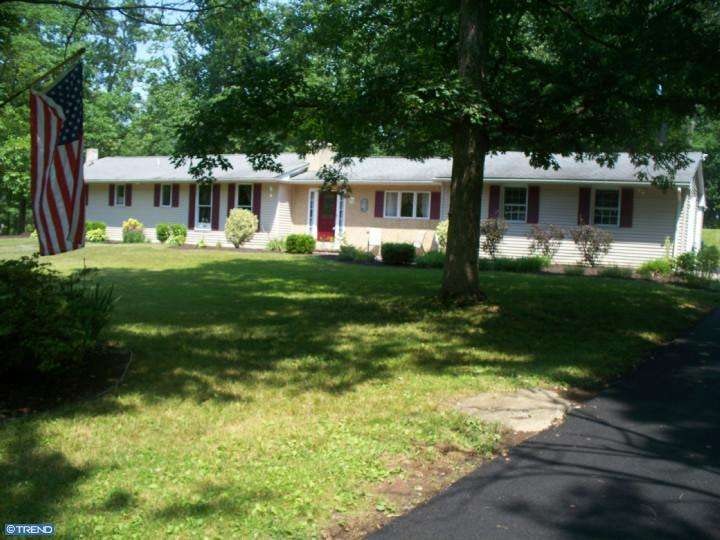 43 Cepp Rd, Perkiomenville, PA 18074 - photo 1