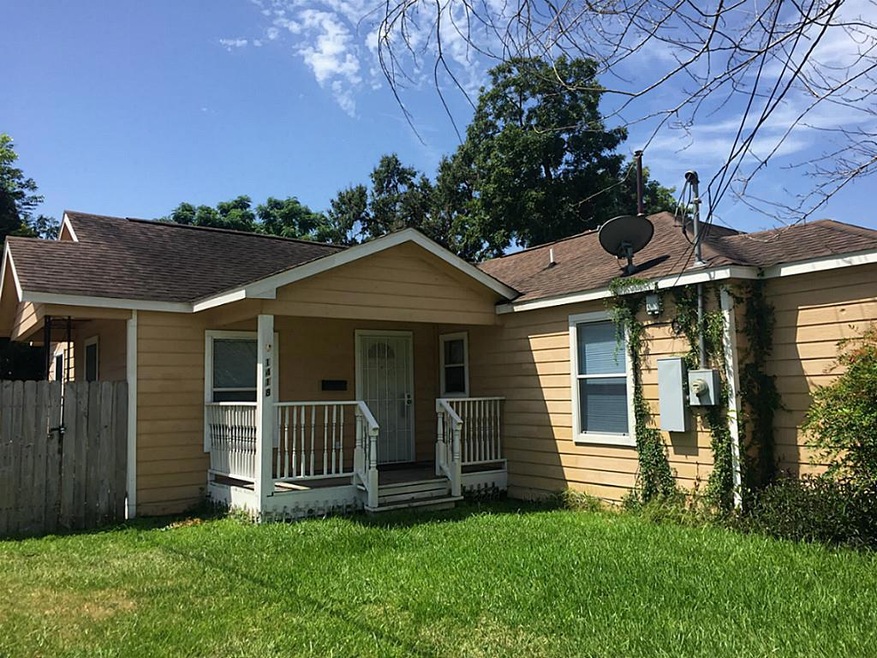 1418 Fairbanks St, Houston, TX 77009 - photo 1