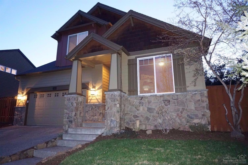 63109 Desert Sage St, Bend, OR 97701 - photo 1