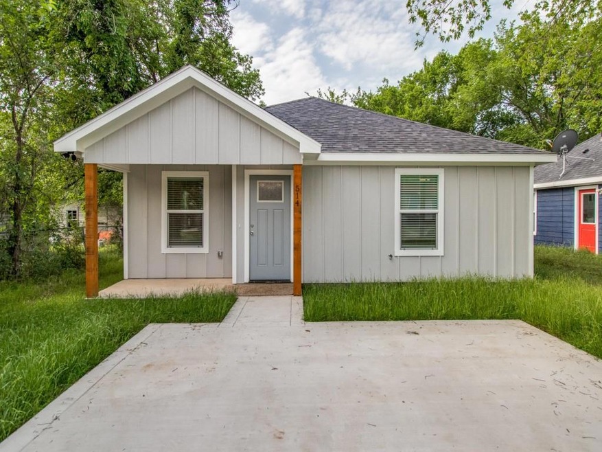 514 W Collins St, Denison, TX 75020 - photo 1