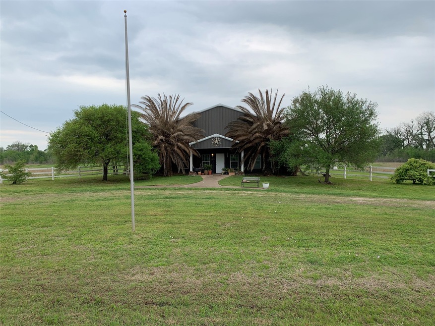 626 Joerger Rd, Rosenberg, TX 77471 - photo 1