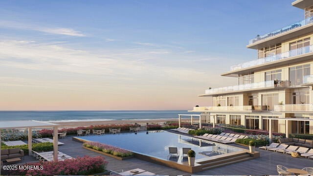05a From the Pool to the Ocean_0515