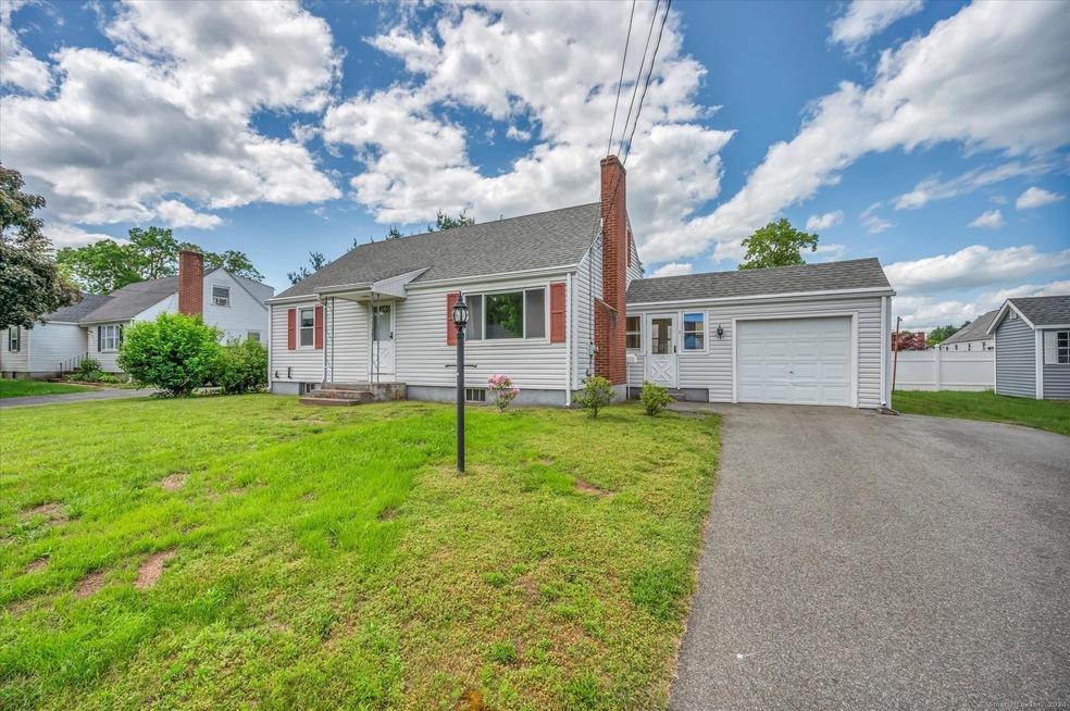 4 Fern St, Cromwell, CT 06416 - photo 1