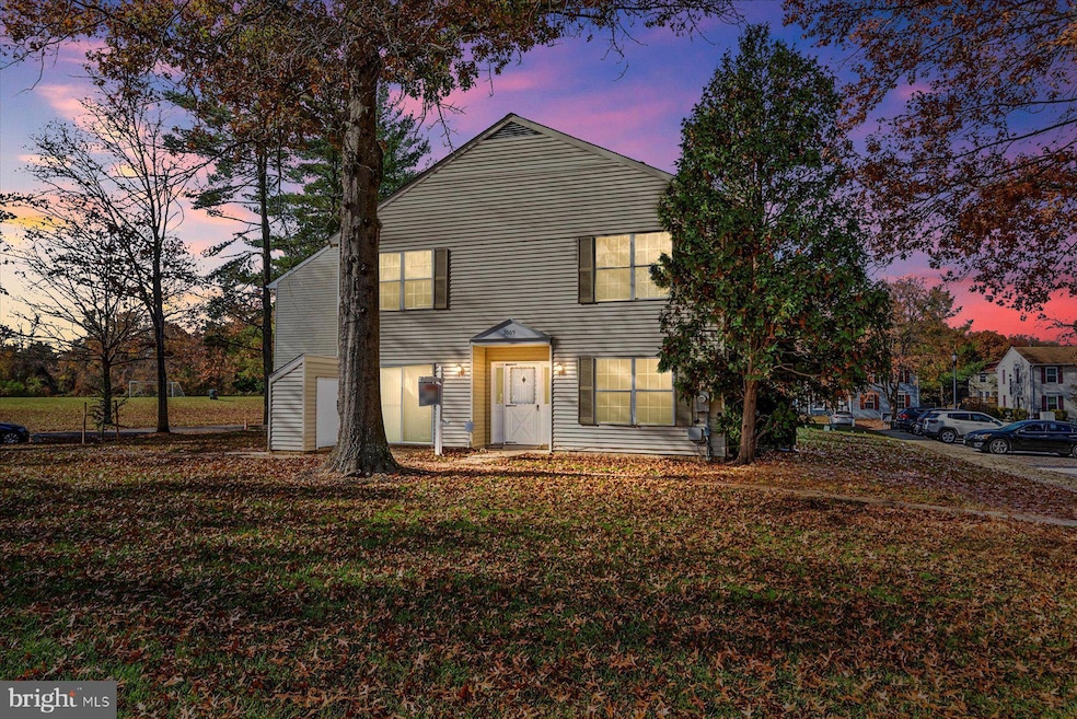 3009 N Dale Ct, Bowie, MD 20716 - photo 1