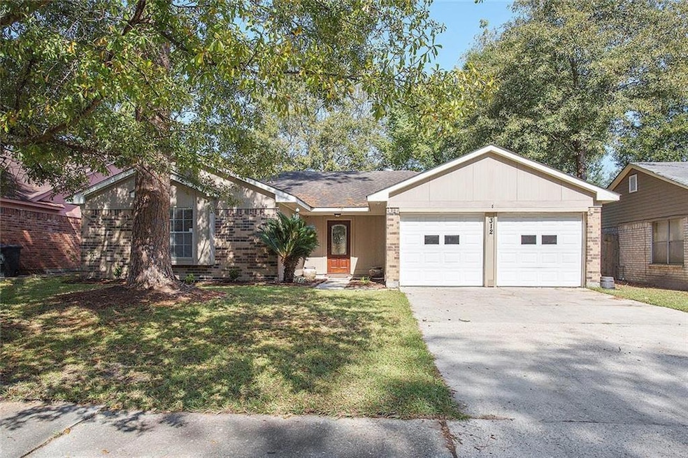 312 Holmes Dr, Slidell, LA 70460 - photo 1