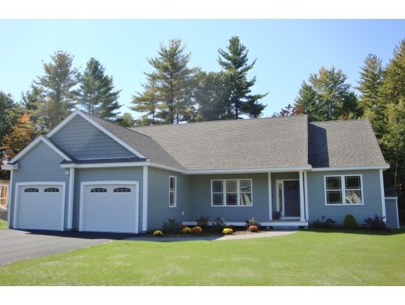 16 Pilgrim Cir, Nashua, NH 03063 - photo 1