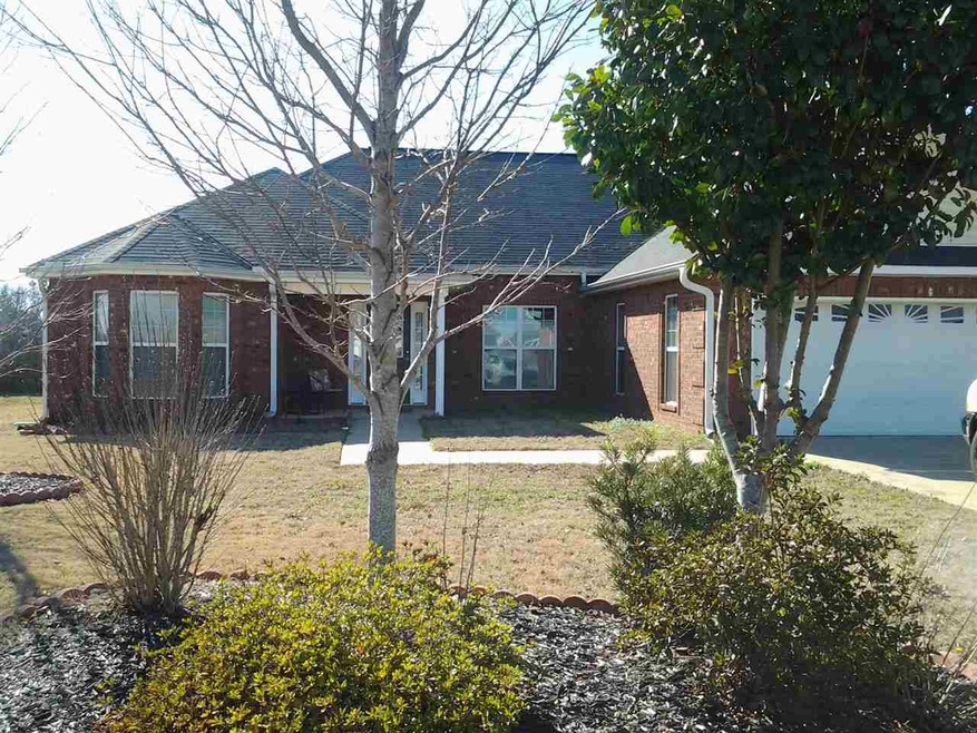 205 Elizabeth Dr, Byron, GA 31008 - photo 1