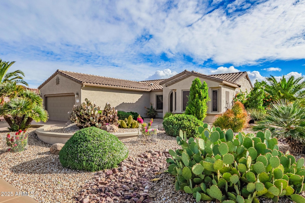 20443 N Vermillion Cliffs Dr, Surprise, AZ 85387 - photo 1