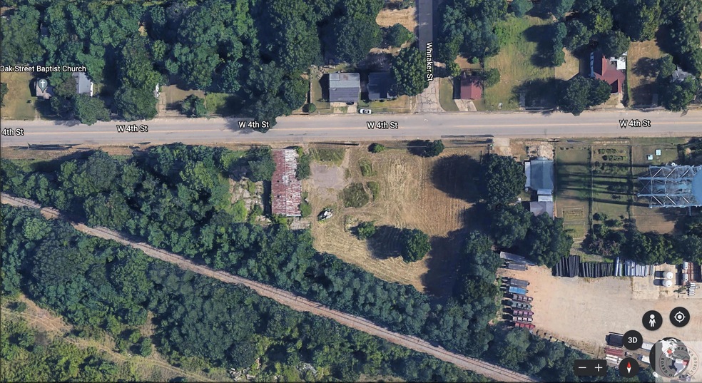 1411 W 4th St, Texarkana, TX 75501 - photo 1