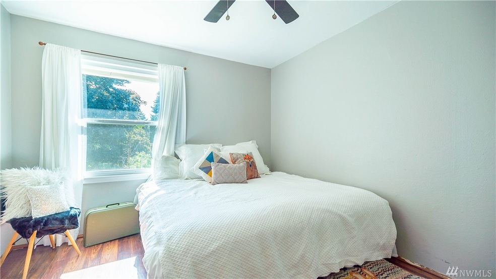 1013 N Denis Ct, East Wenatchee, WA 98802 - photo 1