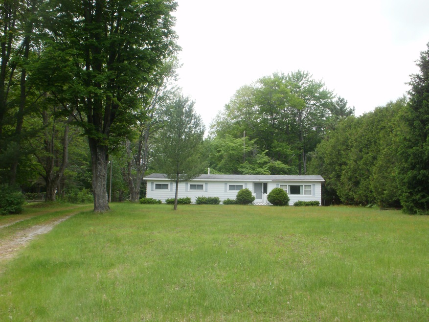 7209 North Straits Highway