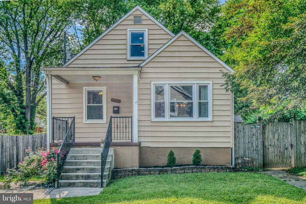 4904 Catalpha Rd, Baltimore, MD 21214 - photo 1