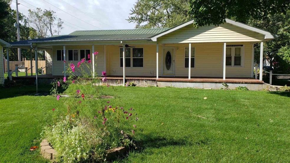 1009 W 15th St, Muncie, IN 47302 - photo 1