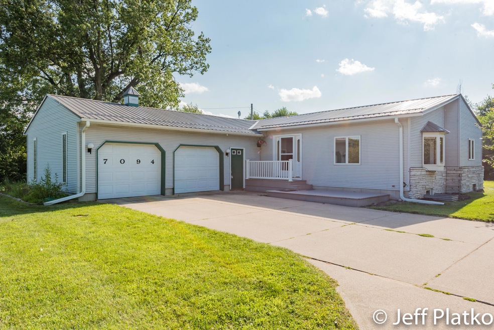 1_Front Exterior-4 (1)