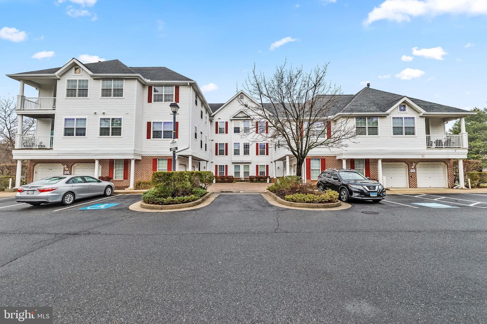 16 Hawk Rise Ln, Owings Mills, MD 21117 - photo 1