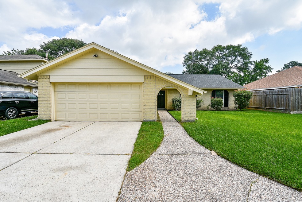 11003 Clear Fork Dr, Humble, TX 77396 - photo 1