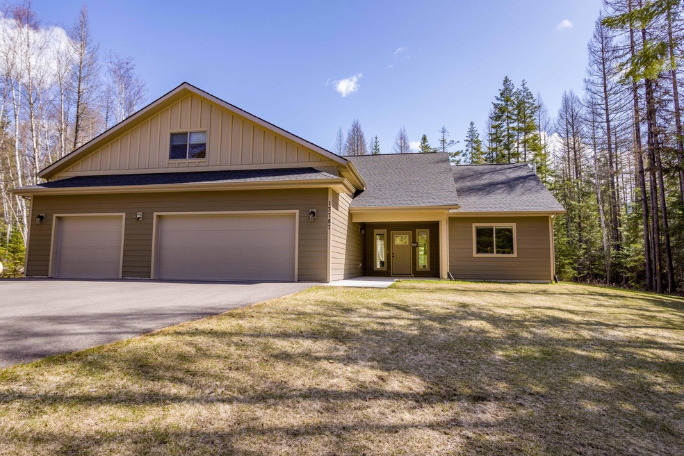 13787 Great Bear Loop