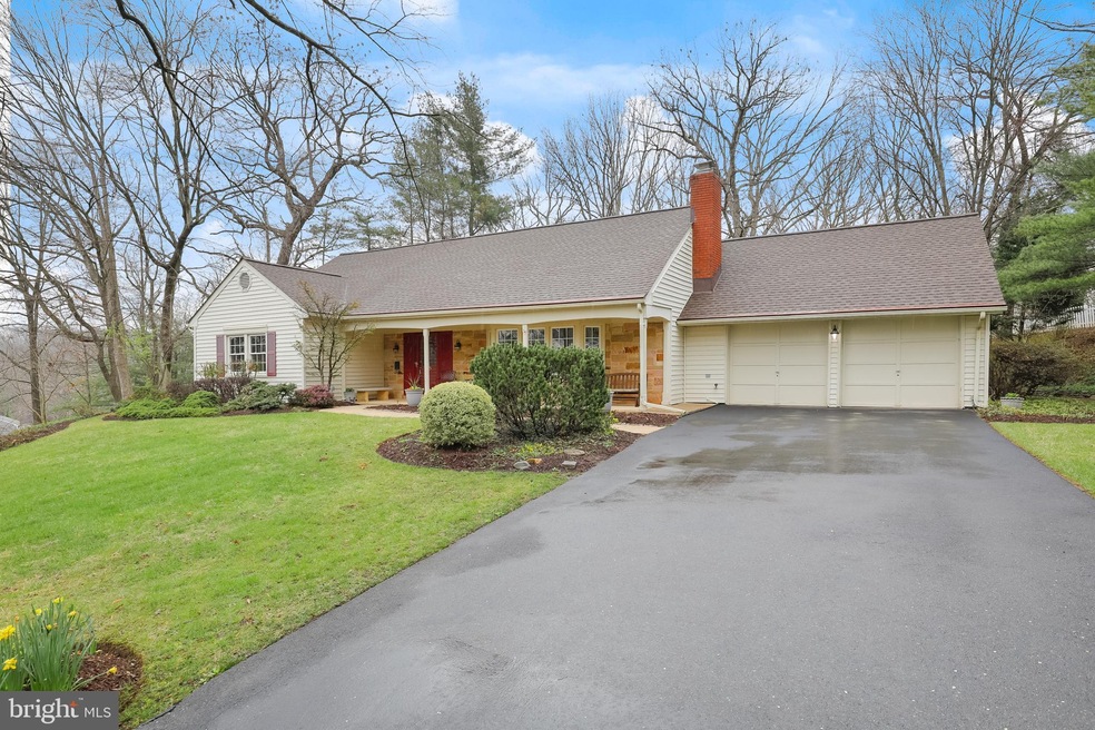 8800 Royal Ridge Ln, Laurel, MD 20708 - photo 1