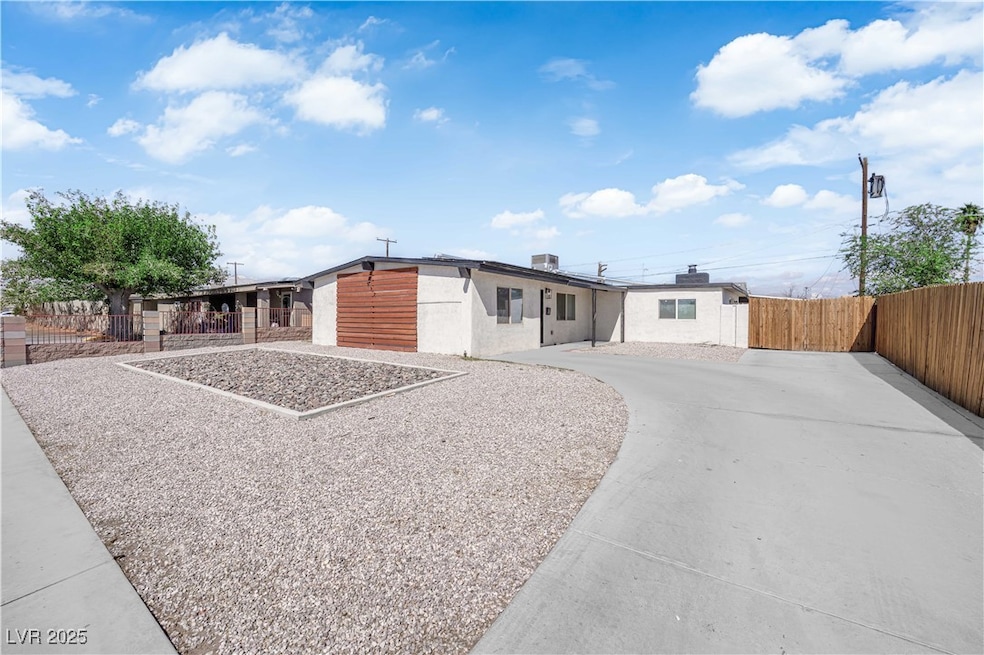 For Rent $2,300/month