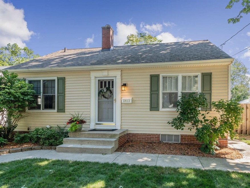 2413 51st St, Des Moines, IA 50310 - photo 1