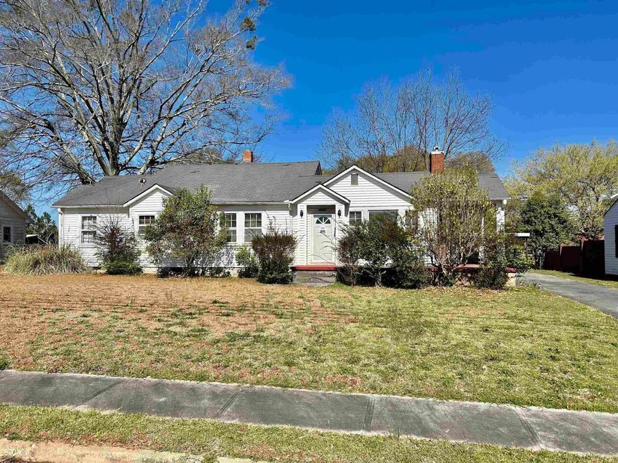 433 Elm St, Elberton, GA 30635 - photo 1