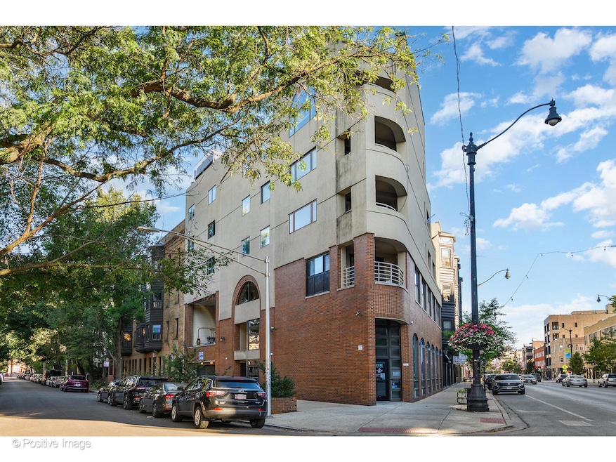 Pending $599,000 • Co-Listing Agent