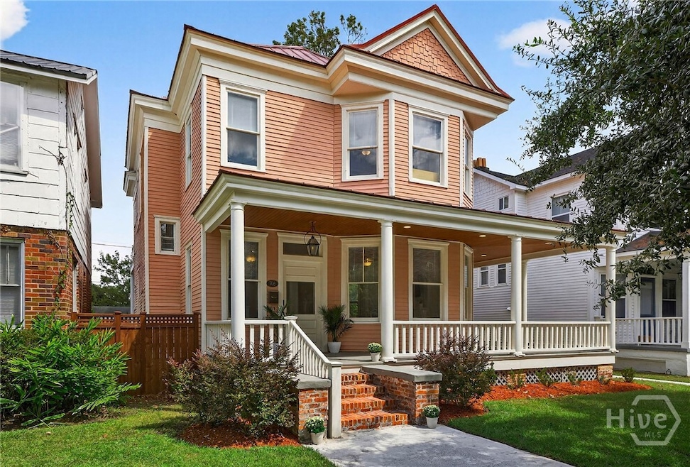 706 E Henry St, Savannah, GA 31401 - photo 1