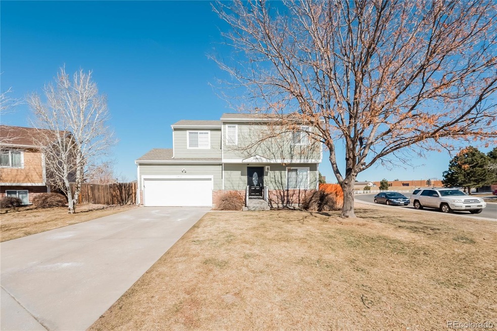 1405 S Pitkin Ct, Aurora, CO 80017 - photo 1