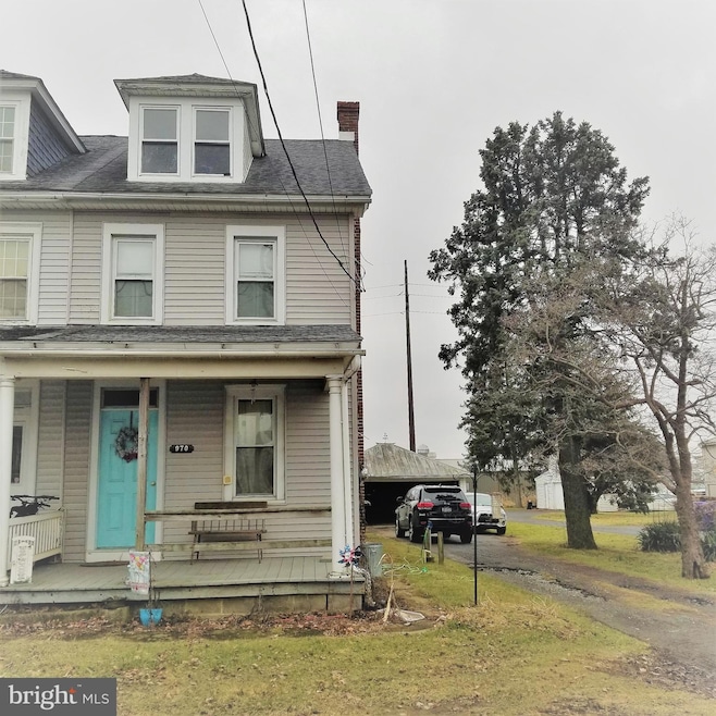 970 W Main St, New Holland, PA 17557 - photo 1