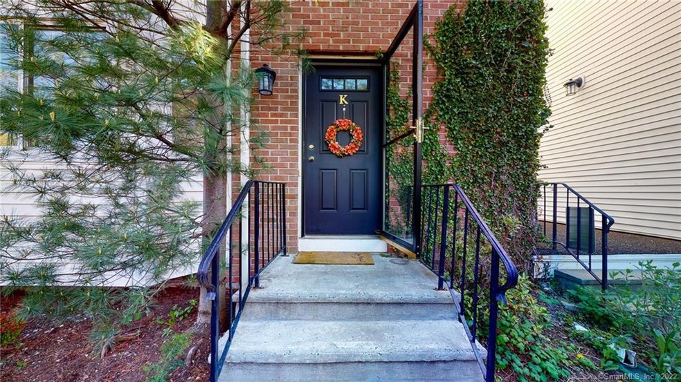 167 Grove St unit K, Stamford, CT 06901 - photo 1