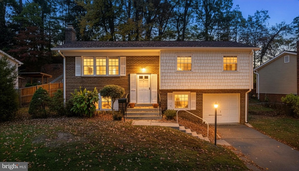 13652 Kingsman Rd, Woodbridge, VA 22193 - photo 1