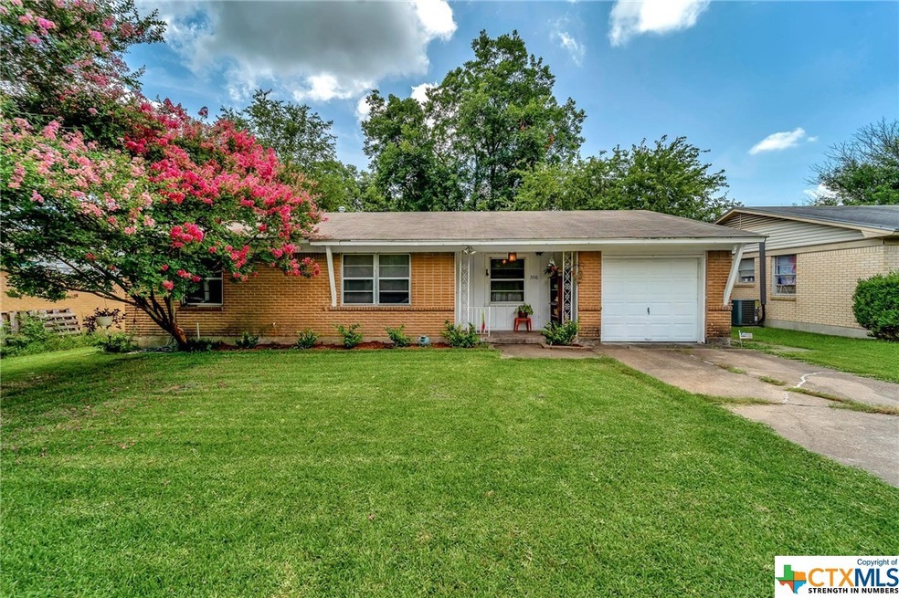 3316 Cloverleaf Dr, Waco, TX 76706 - photo 1