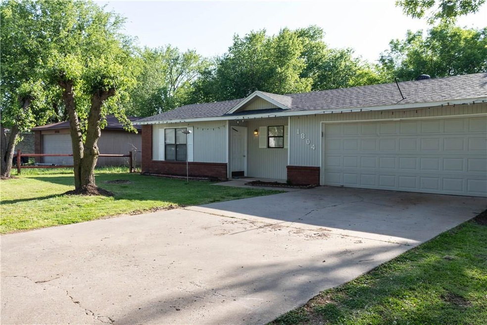 1804 S E St, Rogers, AR 72756 - photo 1