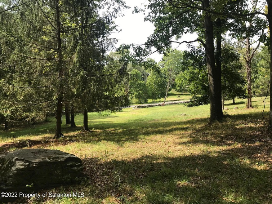 0 Spring Hill Dr unit 22-4304, Falls, PA 18615 - photo 1